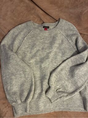 Vince Camuto Cozy Light Gray Crewneck Sweater